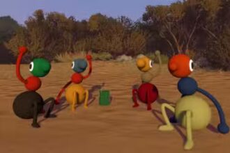 Big Walk Review: Communication, Puzzles, Laughter