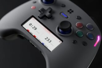 Pro PC controller powers custom OS on 2.79‑inch screen below joysticks