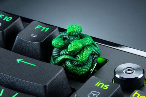“To own a Razer Artisan key is to show one’s loyalty, a mark of belonging within the Cult of Razer,” says the PR nonsense behind this  coil of snakes.